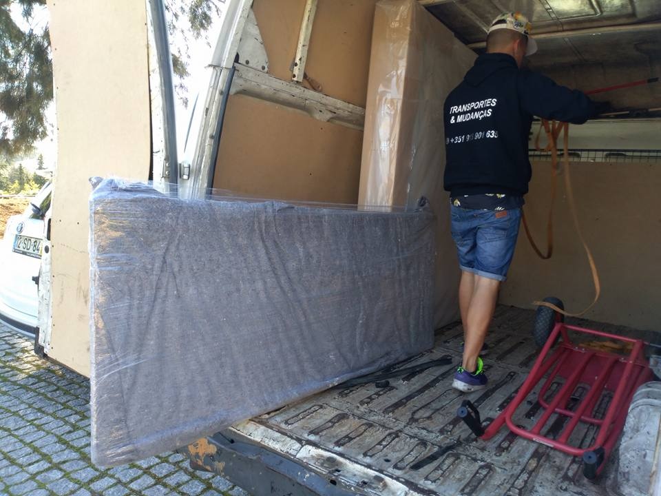 Tiago Queimado Unipessoal, Lda - Faro - Pool Table Moving