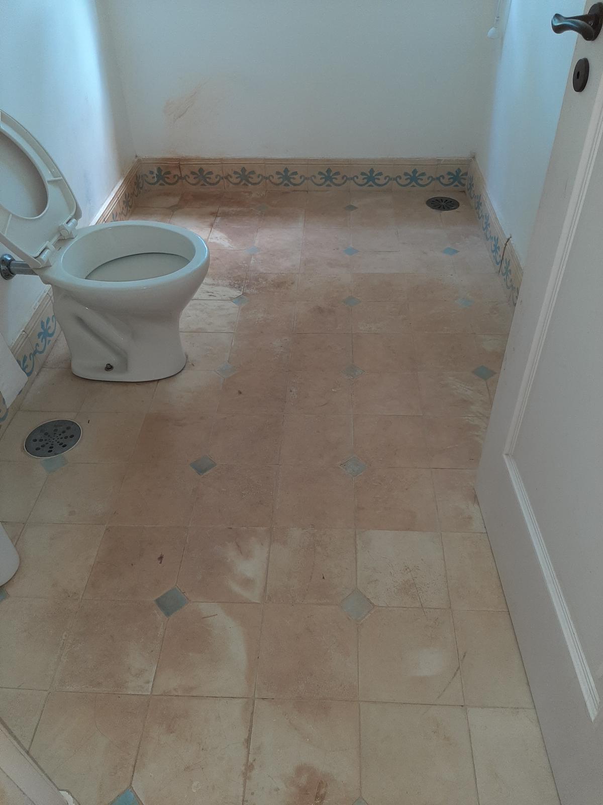 Juares Cezar - Almada - Remodelación de baños