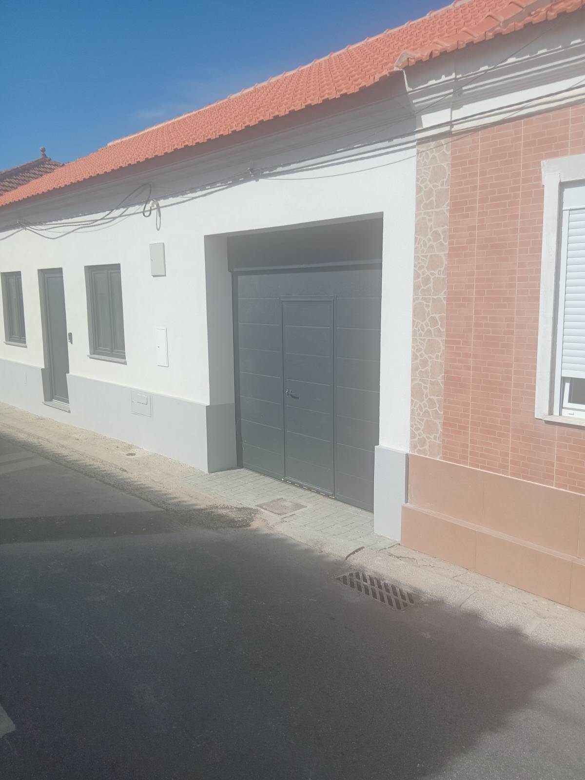 RENDAL VIANA PIRES DOS SANTOS - Lisboa - Cabinet Refacing