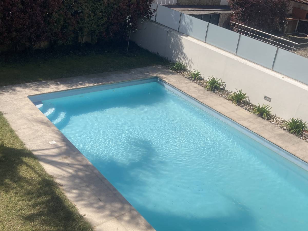 Especialista de Limpeza de Piscinas