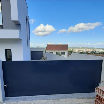 PmC Serralharia - Alenquer - Réparation de porte de garage