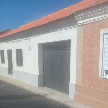 RENDAL VIANA PIRES DOS SANTOS - Lisboa - Cabinet Refacing