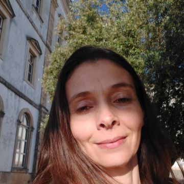 Liziane  - professora de piano - Coimbra - Aulas de Música