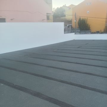 RENDAL VIANA PIRES DOS SANTOS - Lisboa - Roof Installation or Replacement