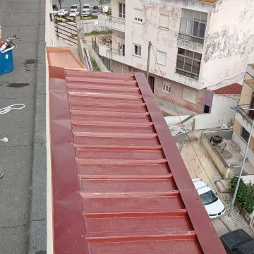 Nobreserralheria - Sobral de Monte Agraço - Instalação de Cerca