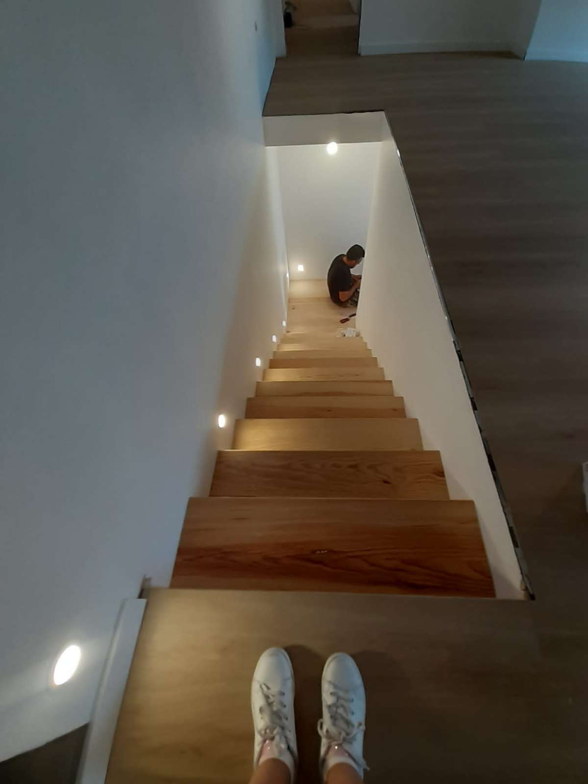 Hugo Rodrigues - Alvaiázere - Furniture Assembly