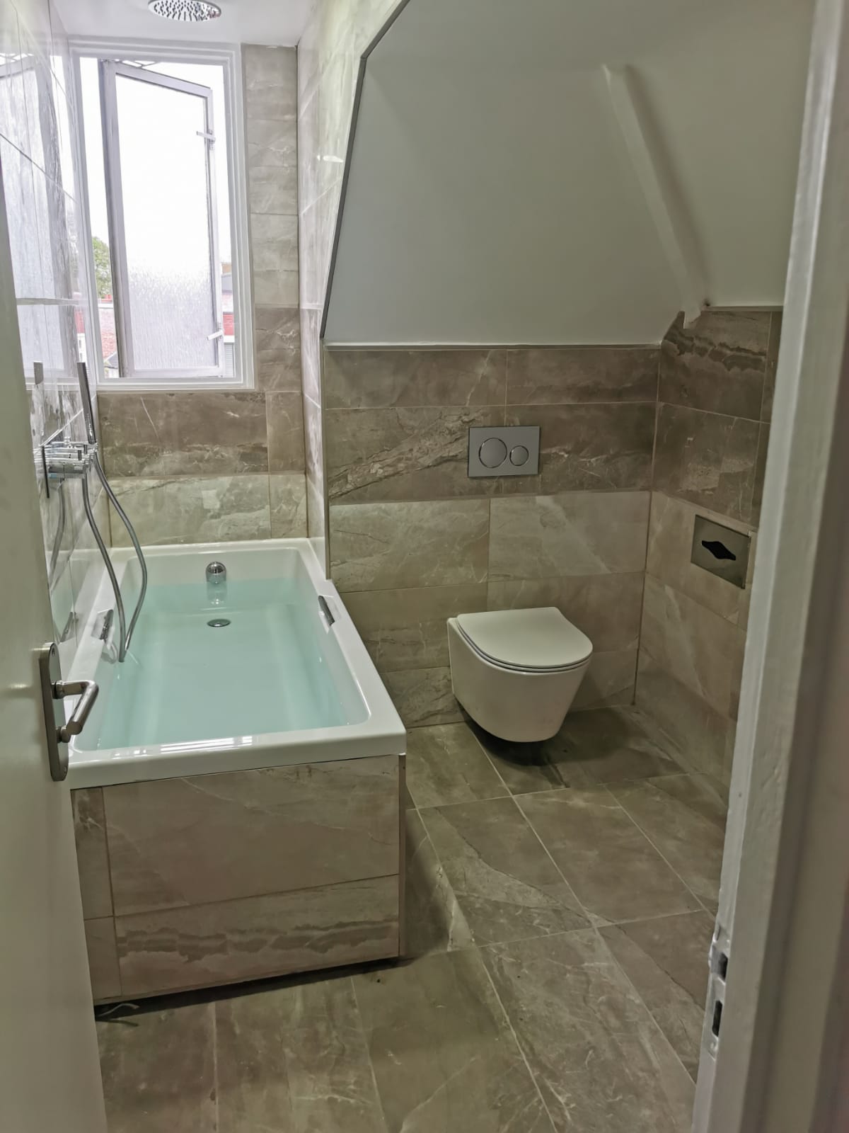 C H Refirbishment Limited - Albufeira - Attic Remodel