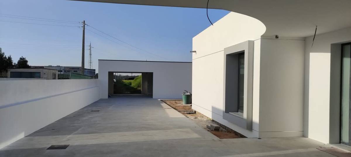 Construções J y C - Estarreja - Pavillon reparieren oder pflegen