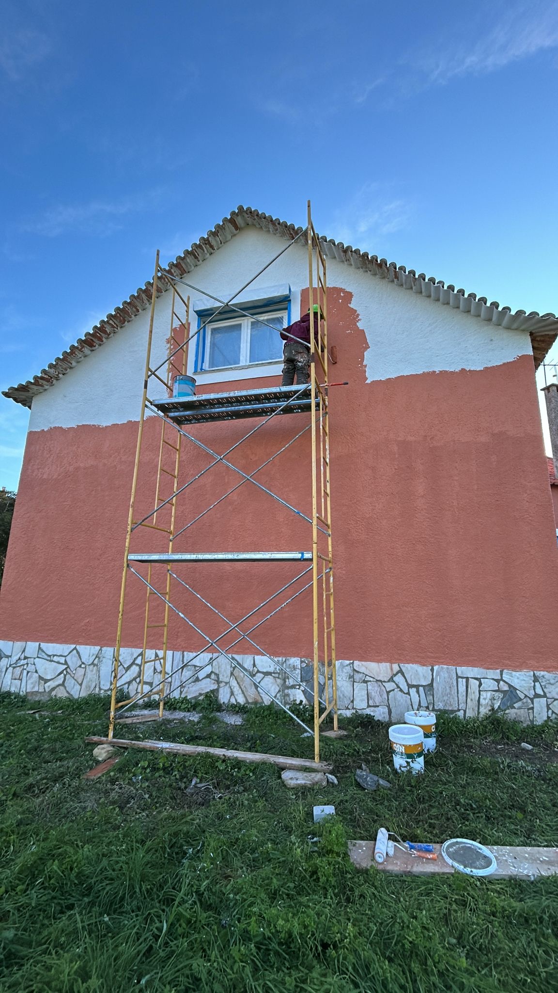 AcabamentoPintura - Lisboa - Construção ou Remodelação de Escadas e Escadarias