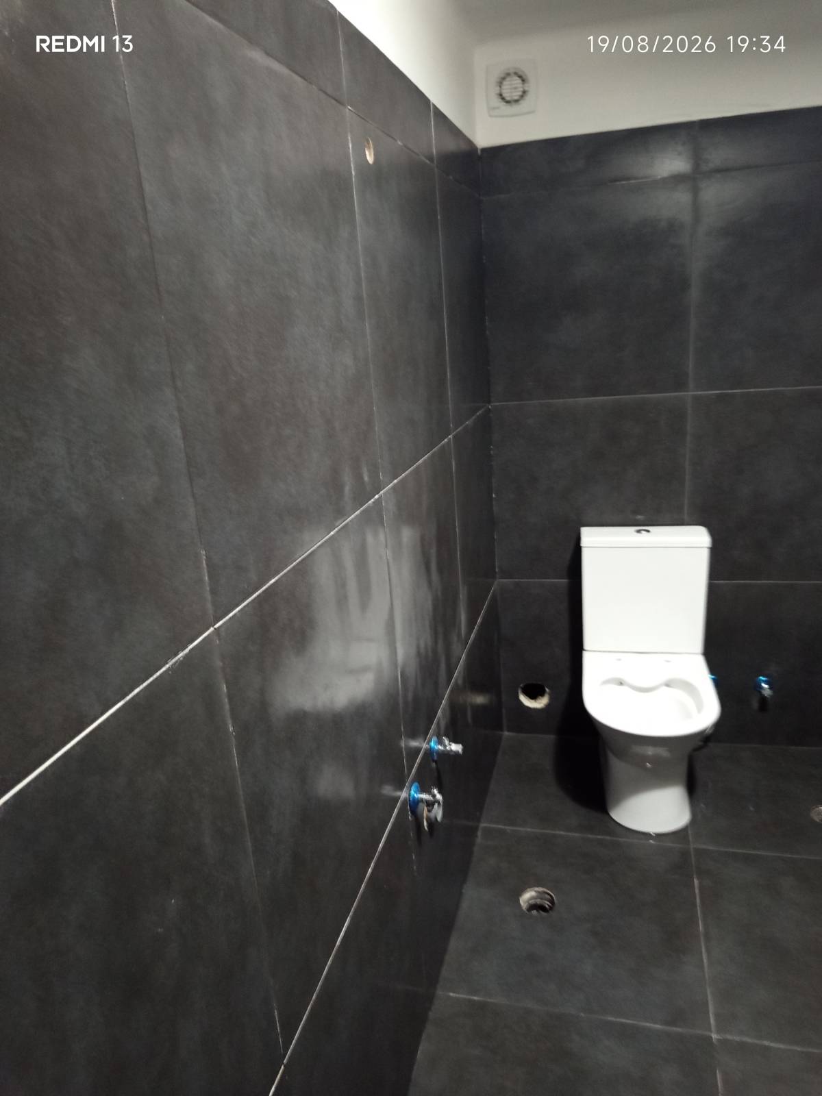 Antonio francisco Morais da Conceição - Oeiras - Remodelação de Casa de Banho