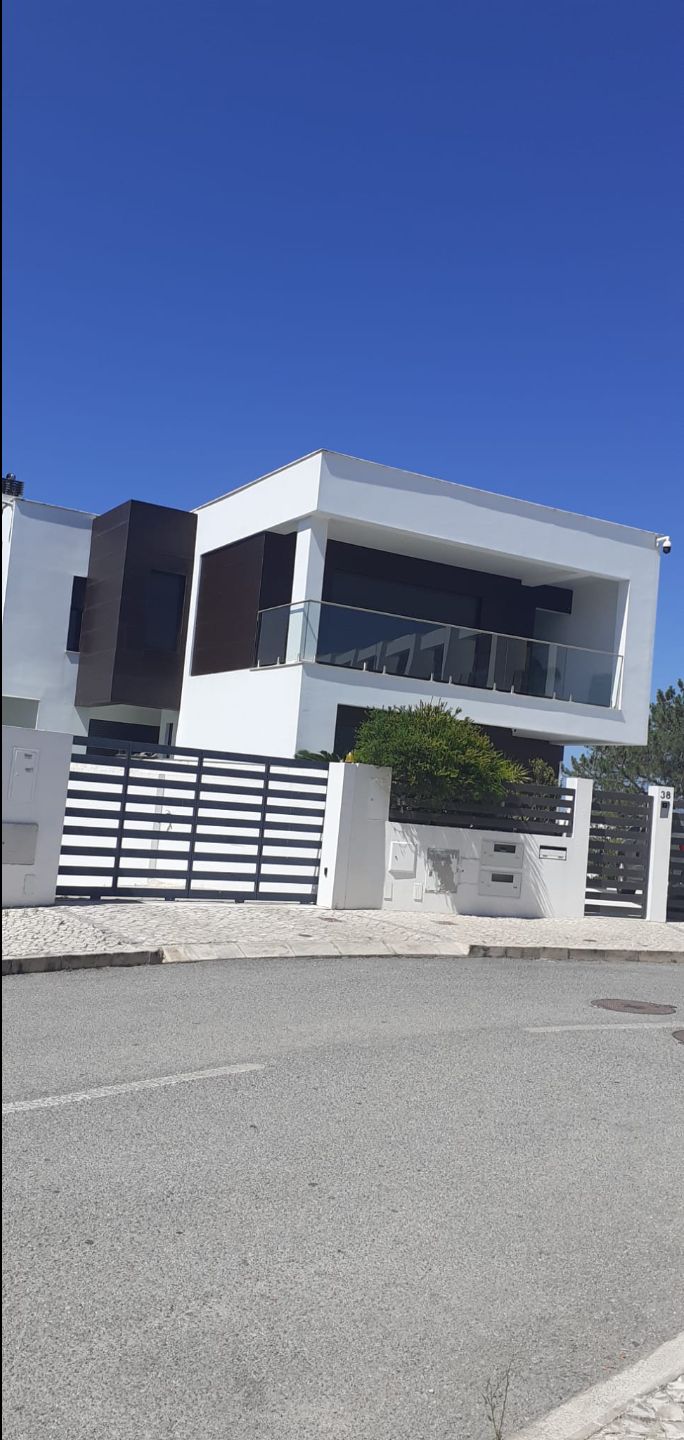 Tiago Correia do nascimento - Almada - Servicios de construcción