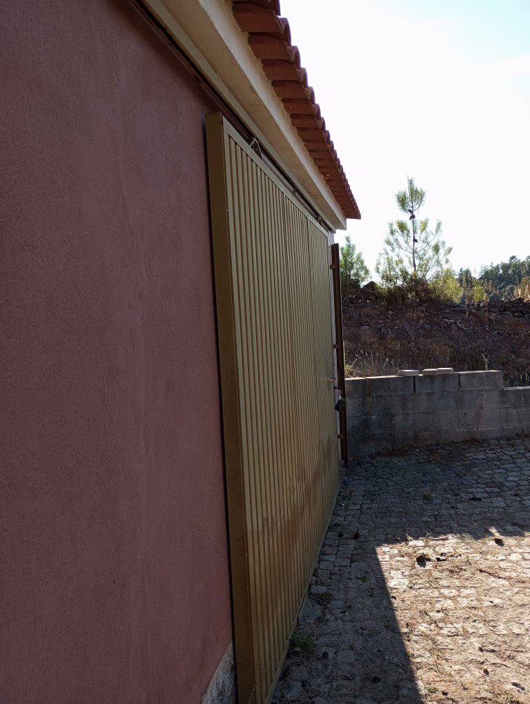 José Pedro - Pintor de construção civil - Castelo Branco - Montagem de Berço