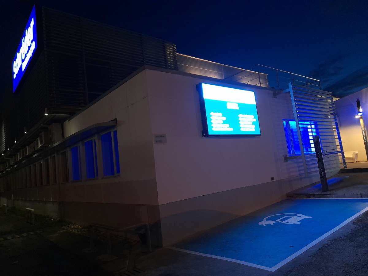 Sélio Rodrigues - Sintra - Switch and Outlet Installation