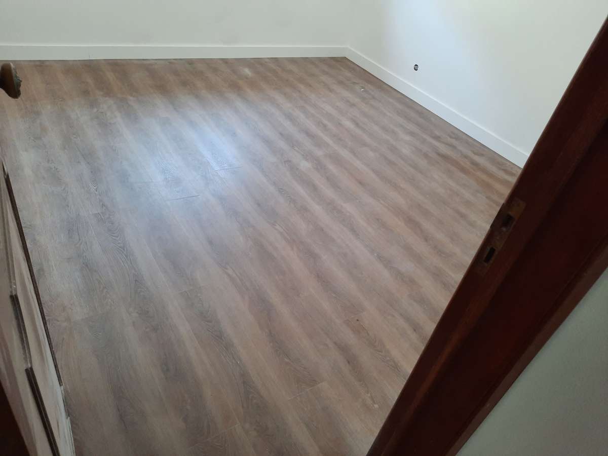 Páton construções - Palmela - Vinyl or Linoleum Installation
