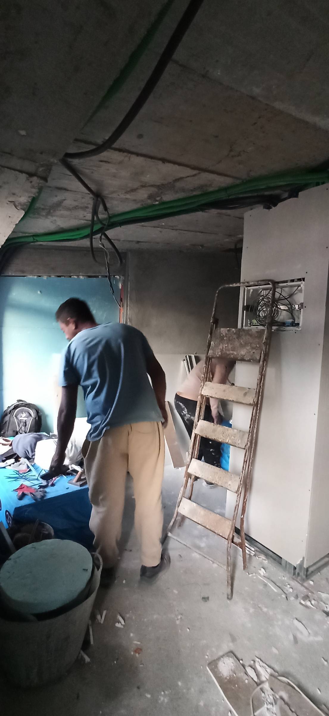 Faculdade da obra - Maia - Lavagem à Pressão