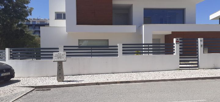 Tiago Correia do nascimento - Almada - Servicios de construcción