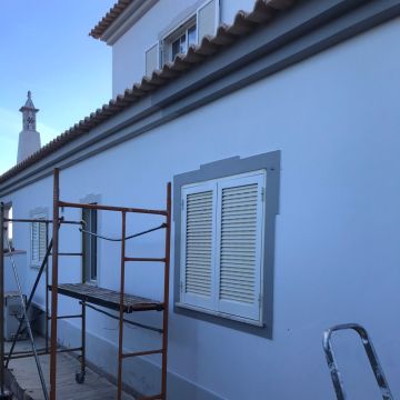 Edvins Serzans Sadovskis - Faro - Entretien et réparation de couverture de terrasse