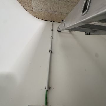 Matheus Silva - Almada - Instalación de lámparas