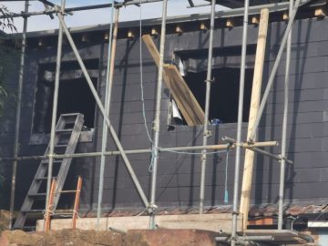 C H Refirbishment Limited - Albufeira - Store Renovation