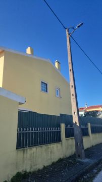Fireplace and Chimney Specialist - Home Improvements