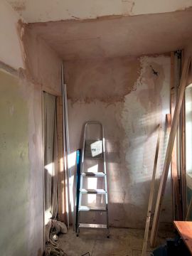 C H Refirbishment Limited - Albufeira - Construction and Building Services