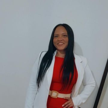 Kátia Santos profissional da organização - Amadora - Haushalt organisieren