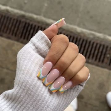 Noémie Marques - Lourinhã - Manicure and Pedicure