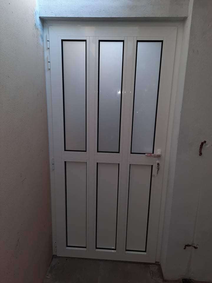 Quaresma - Paços de Ferreira - Door Repair