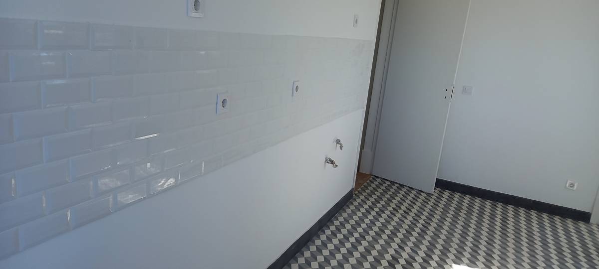 Mbarbosa - Santarém - Balcony Remodel