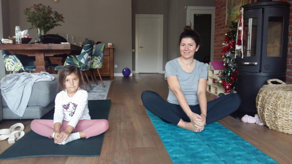 Yogini doula yasemin - São Brás de Alportel - Entrenamiento personal