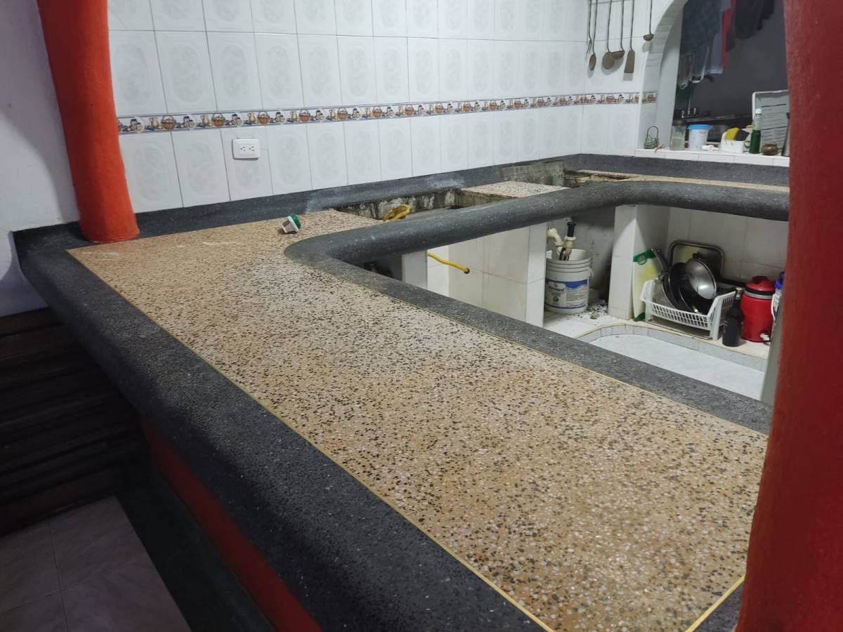 Edisson gomez - Trofa - Hot Tub and Spa Installation