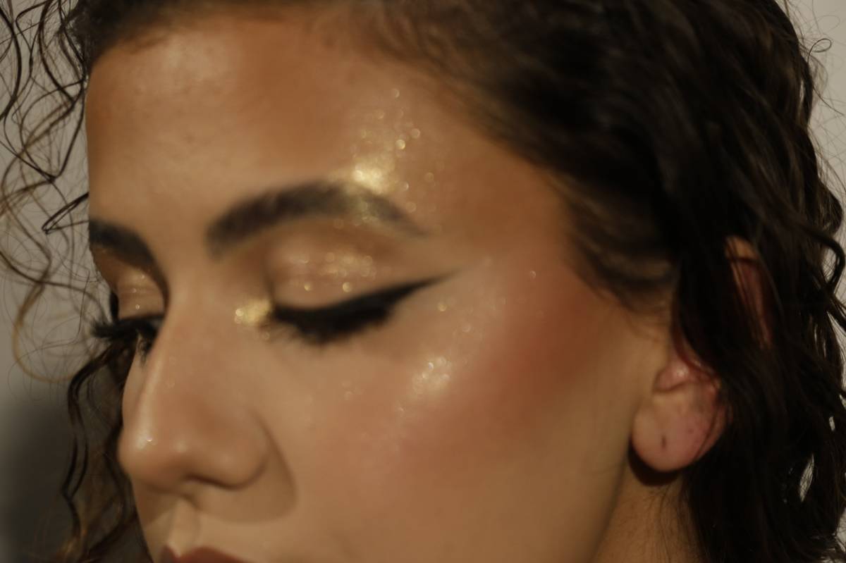 Maria Helena | Maquilhadora Profissional & Hairstylist - Torres Vedras - Friseure und Make-up Artists