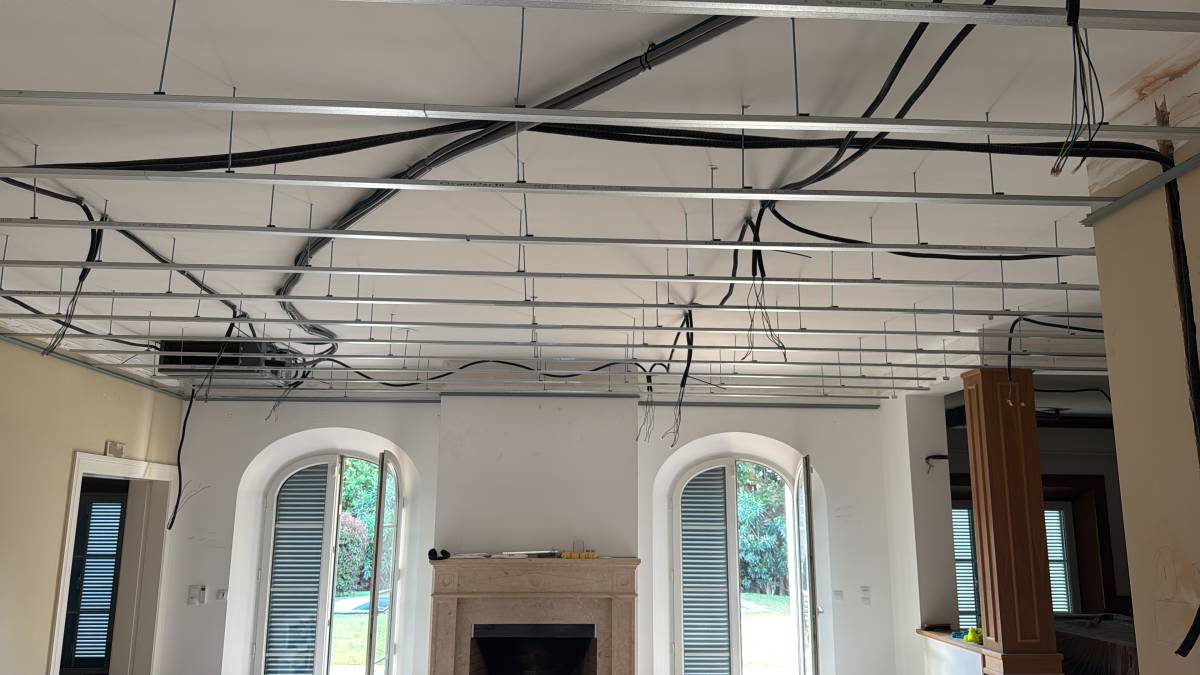 Mecenas, LDA - Loures - Caulking