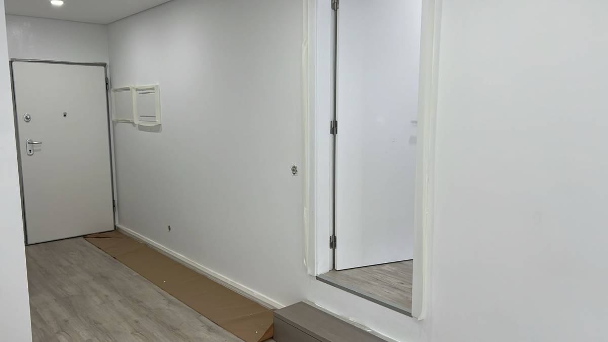 Cleiton - Cascais - Pintura de Móveis