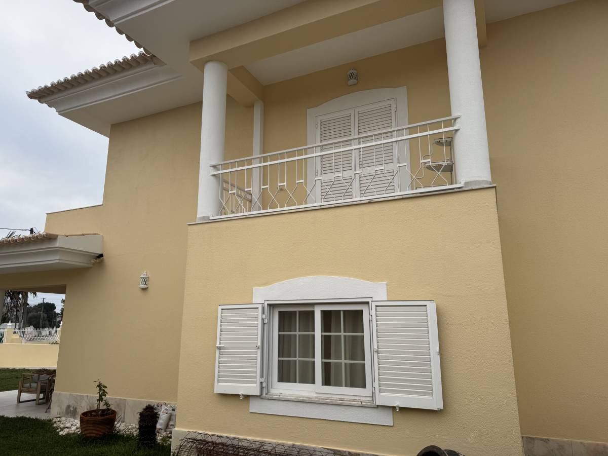 Mecenas, LDA - Loures - Roof Installation or Replacement