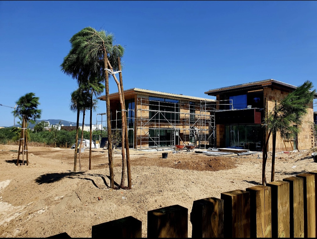 SBDC ENGENHARIA E CONSTRUÇÃO LDA - Setúbal - Reparação ou Manutenção de Bancada