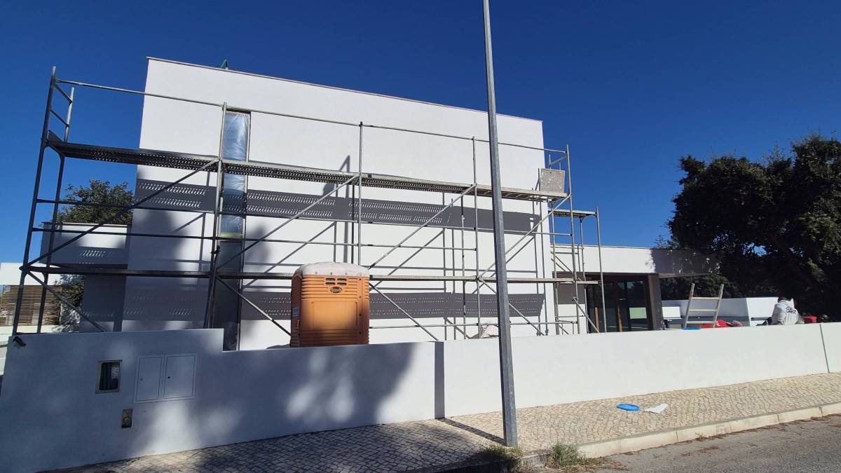 SBDC ENGENHARIA E CONSTRUÇÃO LDA - Setúbal - Instalação de Escadas