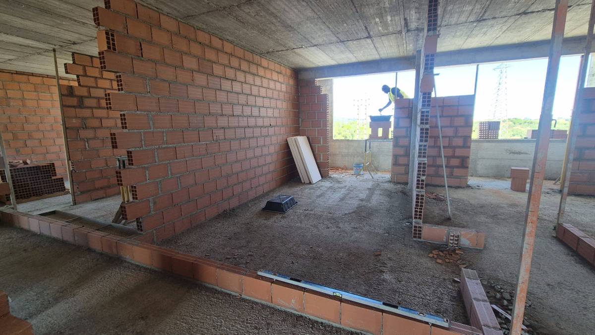 SBDC ENGENHARIA E CONSTRUÇÃO LDA - Setúbal - Montagem de TV