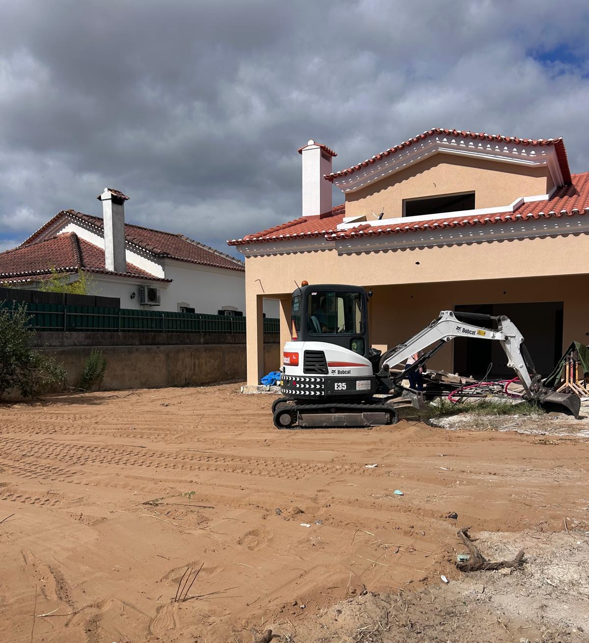SBDC ENGENHARIA E CONSTRUÇÃO LDA - Setúbal - Construção Civil