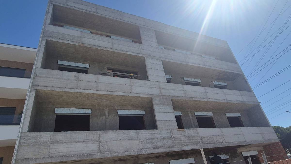 SBDC ENGENHARIA E CONSTRUÇÃO LDA - Setúbal - Reparação ou Substituição de Pavimento em Madeira