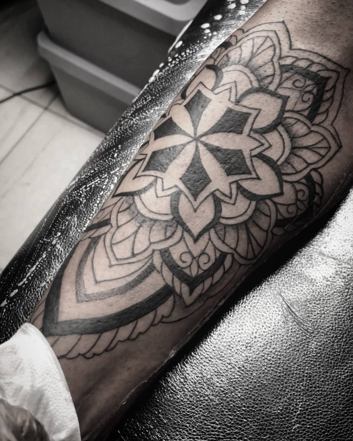 Débora Brook - Setúbal - Tatuagens e Piercings
