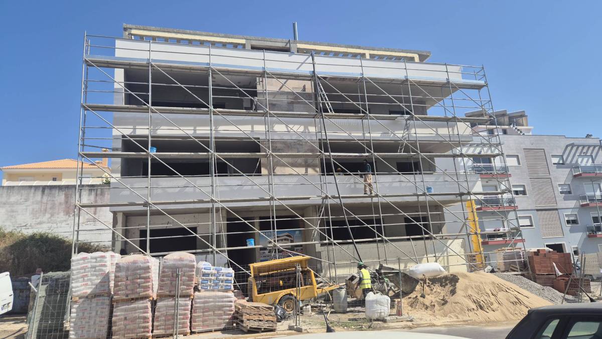SBDC ENGENHARIA E CONSTRUÇÃO LDA - Setúbal - Poda e Manutenção de Árvores