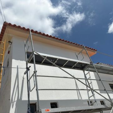 Alexo Global Lda - Mafra - Pintura de Portas