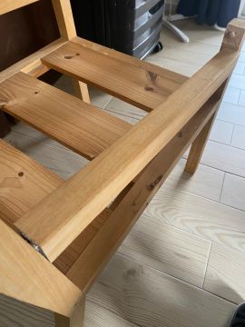 Möbel reparieren