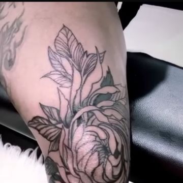Débora Brook - Setúbal - Tatuadores