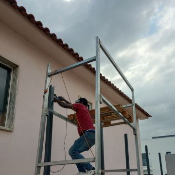 Rtercis Serviços - Sintra - Instalação de Escadas