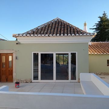 Peixoto Edificações - Vale de Cambra - Pose de sols en pierre ou en carrelage