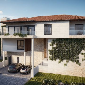 LUIZA SALES - Faro - Deep or Spring Cleaning