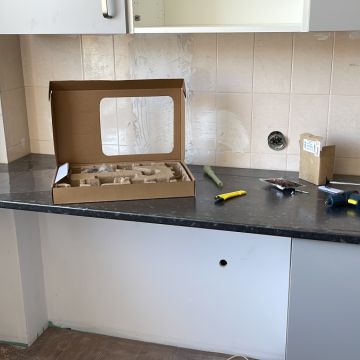Vizinho repara - Montijo - Instalação de Tubos de Canalização