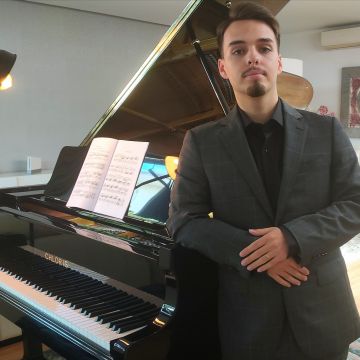Tiago Lopes - Vila Nova de Famalicão - Klavierunterricht